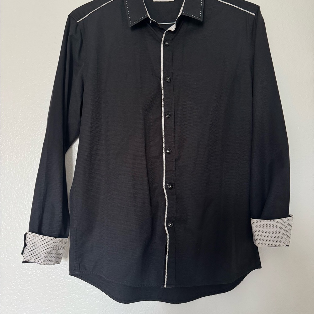 Men's Black Button-Up Shirt